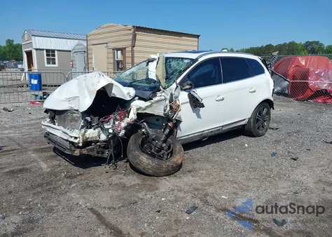 2017 Volvo Xc60 T5 Dynamic из США, поврежденный, VIN YV440MDR3H2225978